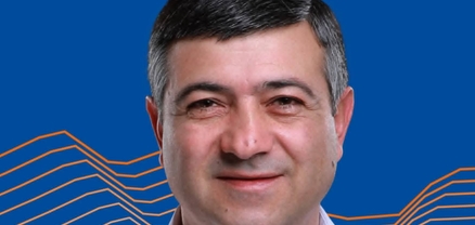 ՔՊ-ական Սարիկ Մինասյանը մարդկանց հետ խոսում է սեռական բնույթի հայհոյանքներով