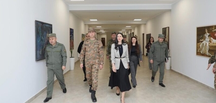 Ուշադրության կենտրոնում զինծառայողների իրավունքներն են․ ՄԻՊ-ի այցը Ռազմական ակադեմիա