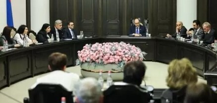 Արայիկ Հարությունյանի գլխավորությամբ տեղի է ունեցել Ազգային փոքրամասնությունների հարցերով խորհրդի նիստը