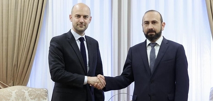 Փարիզում բացվելու է ՀՀ դեսպանության նոր շենքը․ ԱԳ նախարարը մեկնել է Ֆրանսիա