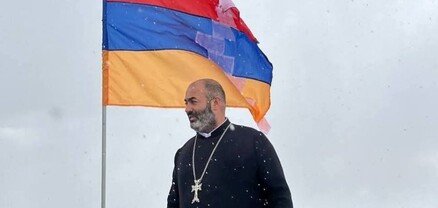 Հորդորում եմ Նիկոլին ձեռնպահ մնալ Եկեղեցու ներքին գործերին միջամտելուց. Տեր Վրթանես