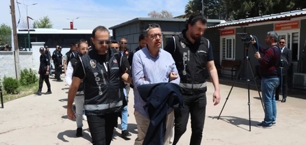 Թուրքիայում կալանավորվել է իշխանական նախկին քաղաքապետ