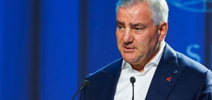Իշխանությունը հիմա էլ կռիվ է տալիս Սամվել Կարապետյանի անվան դեմ․ Հրապարակ