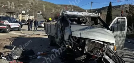Չարենցավանում 41-ամյա վարորդը բեռնատար «Գազել»-ով բախվել է ապառաժ քարին․ կա վիրավոր
