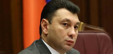 Վայ Նիկոլ, Նիկոլ. ինչպես Շուշին ու Հադրութն է դեօկուպացրել, այդպես էլ վիզաների ազատականացում է բերելու