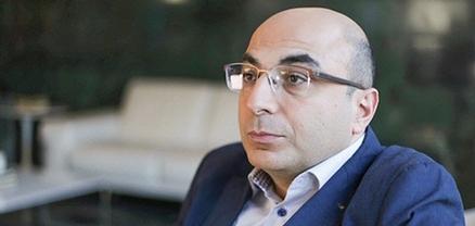 Ընդդիմադիր դաշտը մի խնդիր ունի լուծելու՝ ստիպել, որ Նիկոլի կողքին կանգնողները իրականում լսեն նրա ասածները
