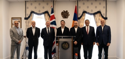 Լոնդոնի ֆոնդային բորսայում զանգի հնչեցման արարողությամբ նշանավորվեց Ամերիաբանկի ներառումը FTSE 100-ում` որպես LFG խմբի մաս