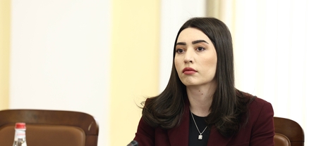 Նոր անձնագրի թղթի բաղադրության մեջ առկա են ՀՀ դրոշի գույներով մանրաթելեր. Արփինե Սարգսյան