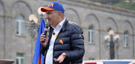 Շփումները նվազեցրել է․ Հրապարակ