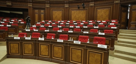 ԱԺ նիստին կրկին քվորում չկա