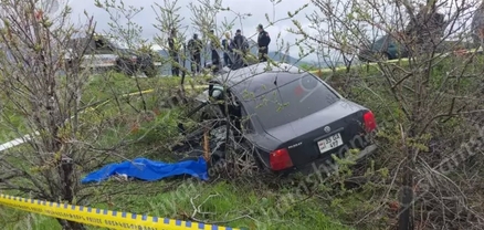 Ապարան-Քուչակ ճանապարհին բախվել են Nissan Teana-ն և Volkswagen-ը․ կա 1 զոհ, 3 վիրավոր