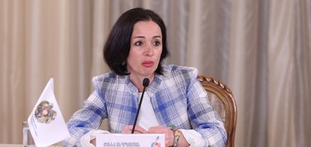 Դատապարտելի՞ է երեխաներին քարոզչության մեջ ներգրավելը, եթե իշխանական թիմի միջոցառումներին երեխաներ են մասնակցում. հարց նախարարին