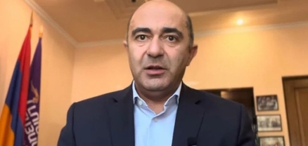 Սահմանազատման կանոնակարգին պետք է կցել առանց անկլավների քարտեզ․ Էդմոն Մարուքյան