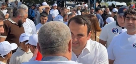 «Ուժեղ Հայաստան» կուսակցության անդամներն Այգեշատում են