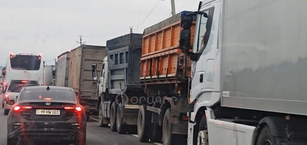 Կիլոմետրանոց խցանում՝ հայ-վրացական սահմանին. բազմաթիվ մեքենաներ կանգնած են մնացել