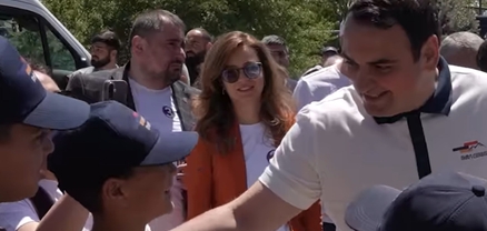 Հանուն մեր երեխաների ապագայի, հանուն Հայաստանի. փոփոխություն հնարավոր է միա՛յն Սամվել Կարապետյանի հետ. Ուժեղ Հայաստան