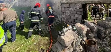 Փրկարարները, Մեծ Մանթաշ գյուղի տներից մեկում մարելով կրակը, հայտնաբերել են տղամարդու մարմին