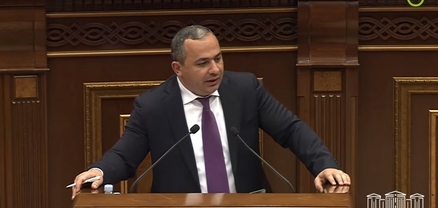 ՔԿ նախագահ Արթուր Պողոսյանը ԱԺ-ում է. ՈւՂԻՂ
