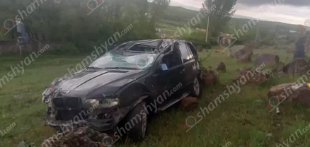 32-ամյա վարորդը «BMW X5»-ով հայտնվել է դաշտում․ կա վիրավոր