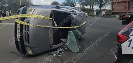 Բախվել են «Mercedes»-ն ու 2 «Opel»-ներ․ «Opel»-ներից մեկը կողաշրջվել է, 3 վիրավորներից 2-ը երեխաներ են