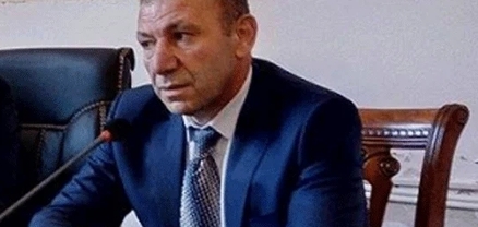 Իրականում ում համար է «վիզ դրել» «ստավկաների» սիրահար նախկին համայնքապետը․ Իրավունք