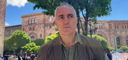 Սա իրական ընտրություն չէ, սա ատելության խոսքի, անհանդուրժողականության մթնոլորտ է. Տիգրան Խզմալյան