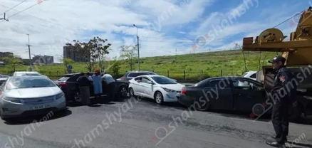 Շղթայական ավտովթար՝ Երևանում․ կա վիրավոր