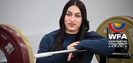 Աննա Ամրոյանը դարձավ Ծանրամարտի աշխարհի երիտասարդների առաջնության չեմպիոն