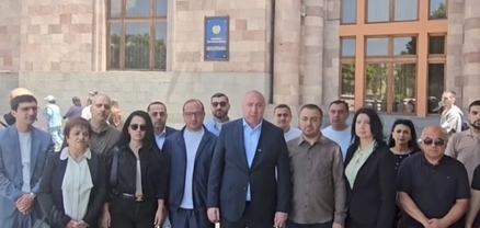 Պետք է հեռացնել Փաշինյանին, որպեսզի խուսափենք պատերազմից, պարտություններից, ավերածություններից. Թևանյան