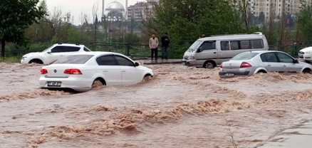 Թուրքիայի Հաթայ ու Օսմանիե նահանգներում հեղեղներ են