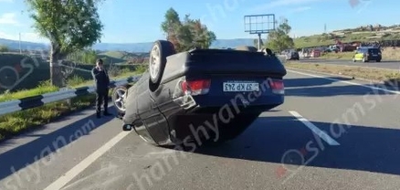 «Չայնիի» ոլորանների սկզբնամասում BMW-ն բախվել է երկաթե արգելապատնեշին և գլխիվայր շրջվել