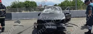 Վաղարշապատում 56-ամյա վարորդը Opel Astra-ով գլխիվայր հայտնվել է երթևեկելի գոտում․ կա վիրավոր