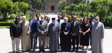 Ամենայն Հայոց Կաթողիկոսն ընդունել է «Save Armenia» կազմակերպության պատվիրակությանը