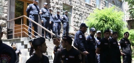 Ինչու՞ է նորընտիր խորհրդարանը ոչ լեգիտիմ. իրավական տեռորի և արդյունքների խմբագրման ժամանակագրությունը․ Փաստ