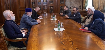 Ամենայն Հայոց Կաթողիկոսն ընդունեց «Էսրա» միջազգային հիմնադրամի նախագահին