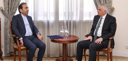 Մհեր Գրիգորյանն ու ՀՀ-ում Իրանի դեսպանը քննարկել են էներգետիկ, լոգիստիկ և առևտրատնտեսական ոլորտներում համագործակցության զարգացումը