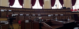 Գյումրիի ավագանու նիստը ընդմիջվեց, քվորում չի ապահովվում
