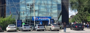 Գյումրիում զբաղված են Փաշինյանի ամփոփիչ հանրահավաքին մարդ տեղափոխելու հարցերով