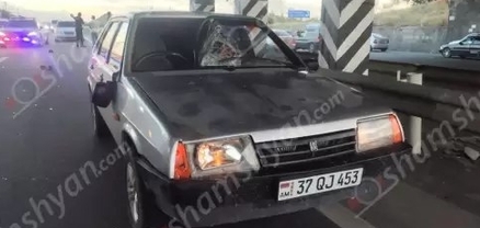 Աբովյանի կամրջի տակ 18-ամյա վարորդը վրաերթի է ենթարկել 70-ամյա հետիոտնի. բժիշկները պայքարում են նրա կյանքի համար