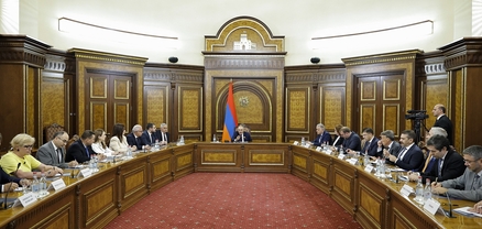 Փաշինյանն ընդունել է ԵՄ անդամ պետությունների դեսպաններին