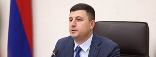 Երկրի ճակատագրի հիմքում դնում են արկածախնդրությունն ու անթասիբությունը, հետո դեռ պետությունից են խոսում. Աբրահամյան