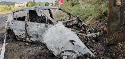 Ավտովթար-հրդեհ՝ Կոտայքի մարզում․ Nissan Tiida-ն վերածվել է մոխրակույտի․ կա վիրավոր
