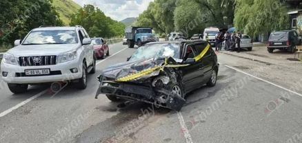 Վանաձոր-Սպիտակ ավտոճանապարհին բախվել են «Mercedes»-ը և «Volkswagen»-ը․ կան տուժածներ