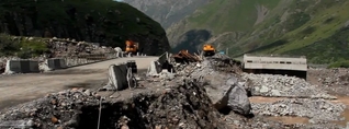 Դեպի Վերին Լարս տանող ճանապարհը ժամանակավոր կփակվի բեռնատարների համար
