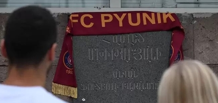 Հենրիխ Մխիթարյանը հարգանքի տուրք է մատուցել հոր հիշատակին