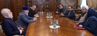 Ամենայն Հայոց Կաթողիկոսն ընդունեց «Էսրա» միջազգային հիմնադրամի նախագահին