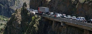 Լարսը բաց է բոլոր տեսակի տրանսպորտային միջոցների համար