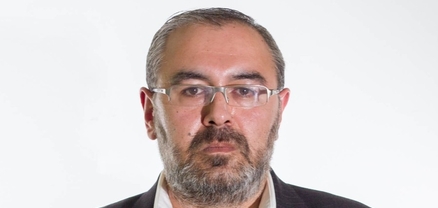 Նիկոլը Զավենիչին շպրտեց` զրոյացնելով նրա կուտակած «բարի համբավը». Սուրեն Սահակյան