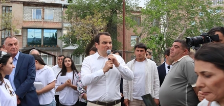Ուժեղ Հայաստանում մեր երեխաներն ունենալու են անհոգ մանկություն. Նարեկ Կարապետյան