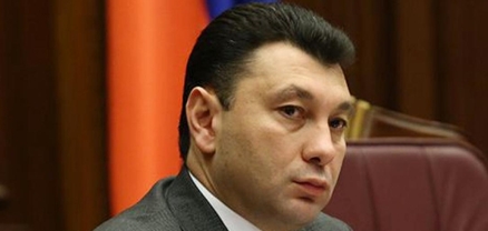 Արմեն Աշոտյանին կալանավորել են նաև նրա համար, որպեսզի ՔՊ-ի անդամակցումը ԵԺԿ-ին գրեթե անխոչընդոտ լինի. Շարմազանով